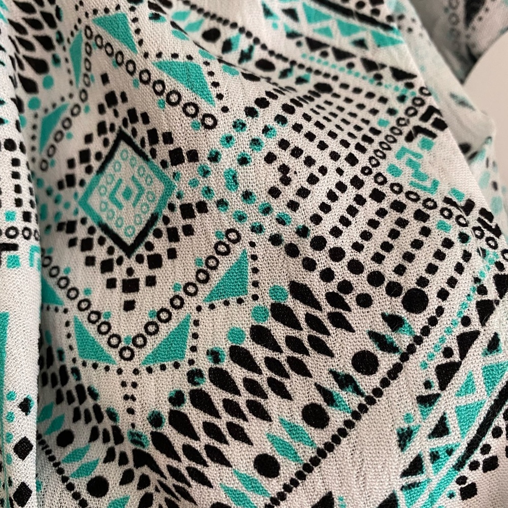En Créme Mint Green Kimono Style Top - Picture 9 of 11